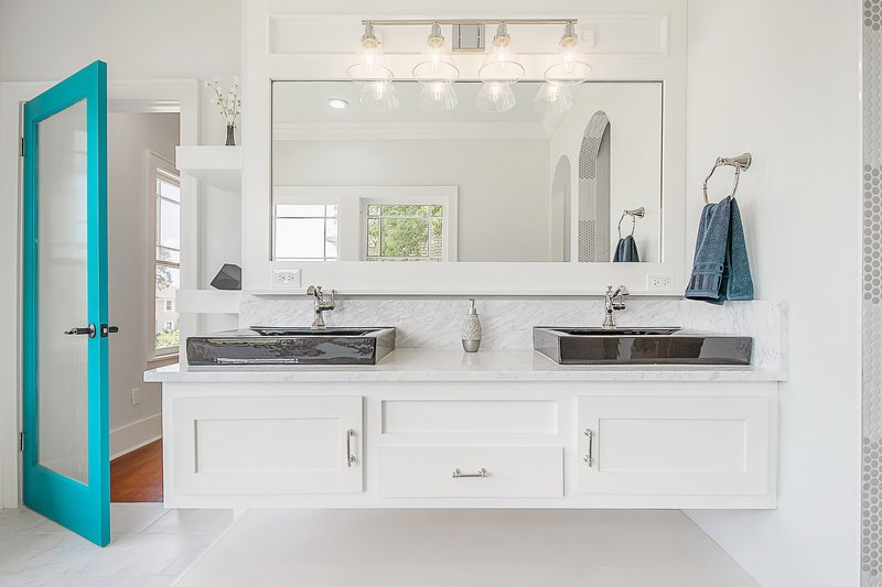 Top-tier Bellingham vanity installers in WA near 98225